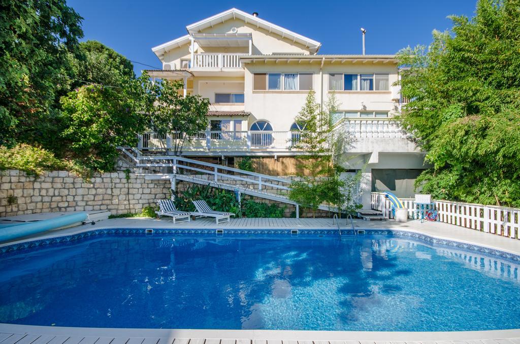Ha'Seuda Ha'Achrona Suites Amirim Buitenkant foto